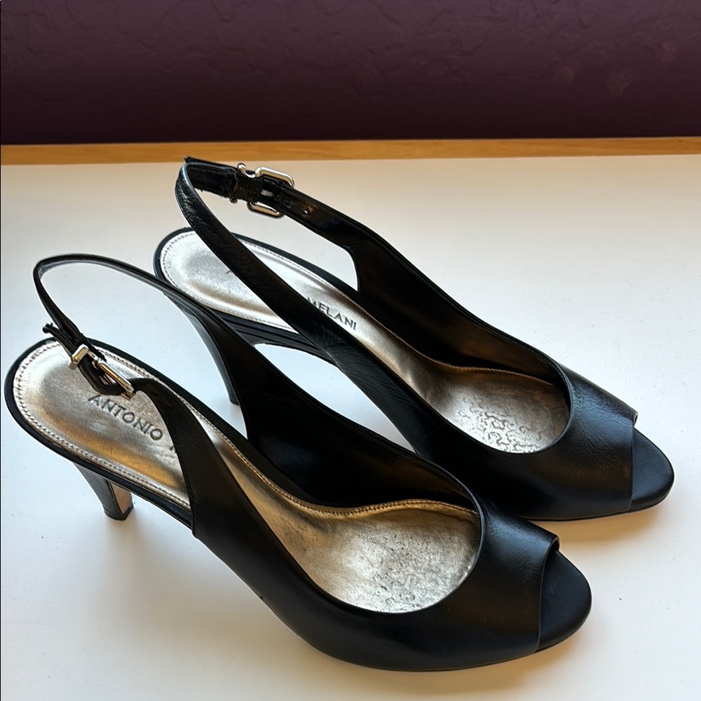 ANTONIO MELANI Black Slingback Heals size 8.5